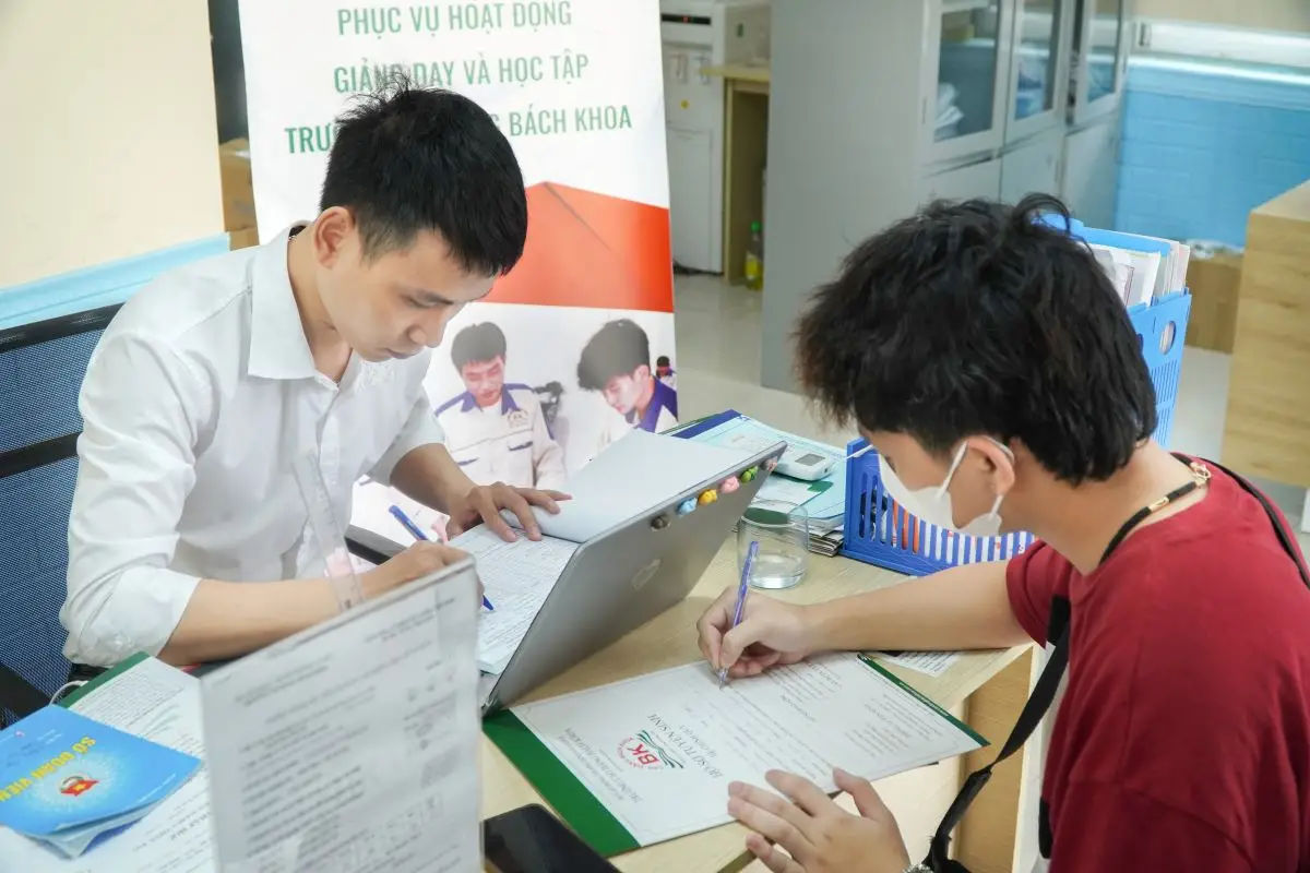 Marketing Thi Vào Khối Nào - Hướng Dẫn Chọn Khối Thi Cho Các Trường Đại Học