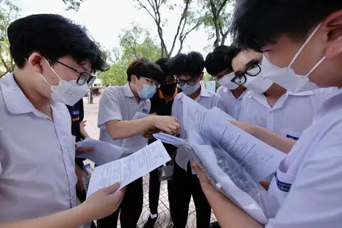 Mua Bằng Cấp 3 Thật - Hiện Thực Hóa Giấc Mơ Bằng Cấp