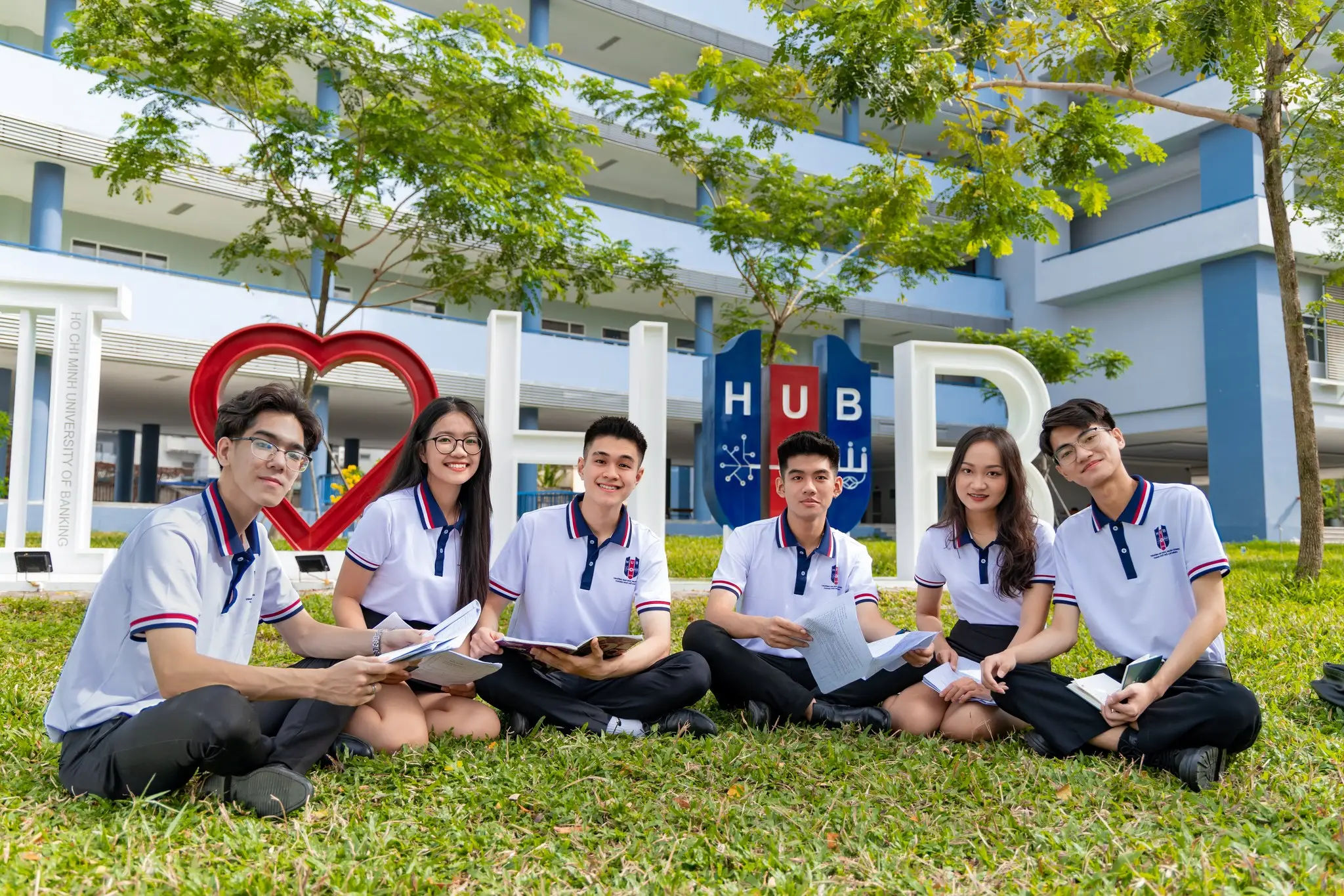 Mua Bằng Đại Học Chính Quy - Uy Tín, Giá Rẻ, Có Hồ Sơ Gốc