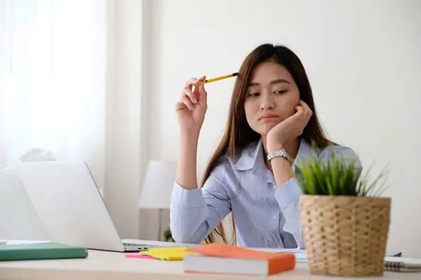 Nên Học Nghề Gì Cho Nữ Không Bằng Cấp? Tìm Việc Làm Dễ Dàng