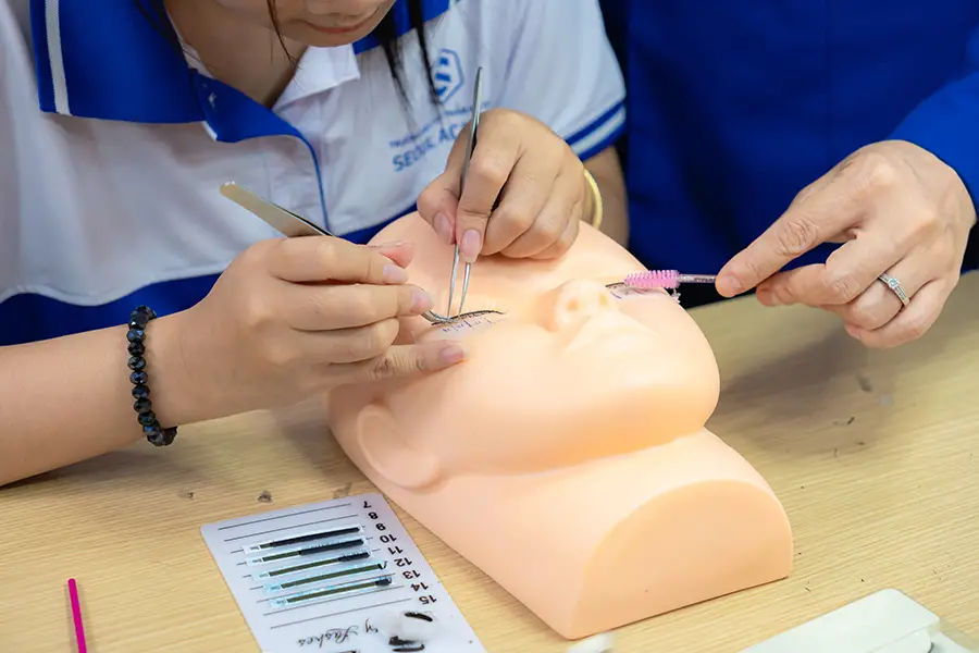 Nên học nghề gì khi không có bằng cấp 3