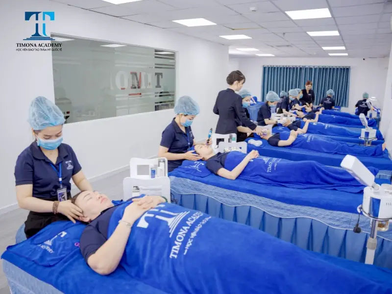 Nên Học Nghề Gì Khi Không Có Bằng Cấp 3? Hướng Dẫn Chọn Lựa Chuyên Nghiệp