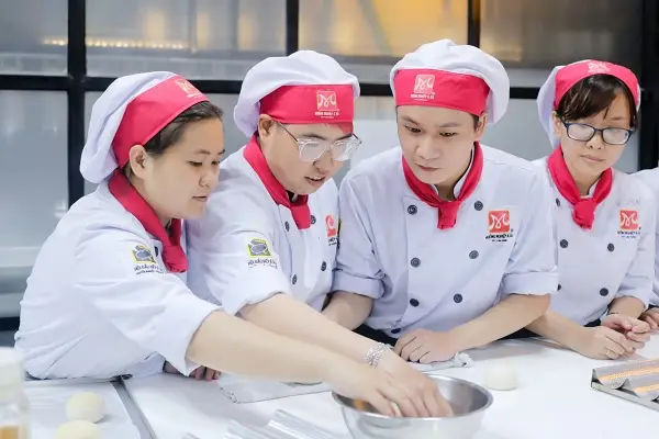 Nên Học Nghề Gì Khi Không Có Bằng Cấp 3? Hướng Dẫn Chọn Lựa Chuyên Nghiệp