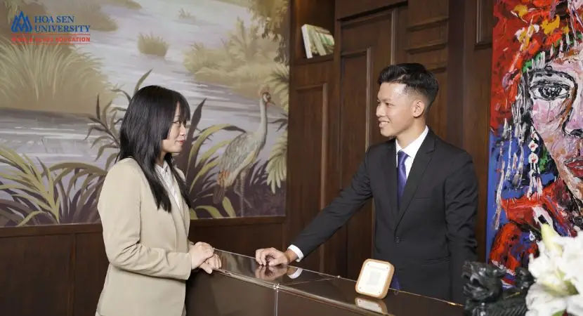 Ngành Quản Trị Khách Sạn - Học Gì? Ra Trường Làm Gì?