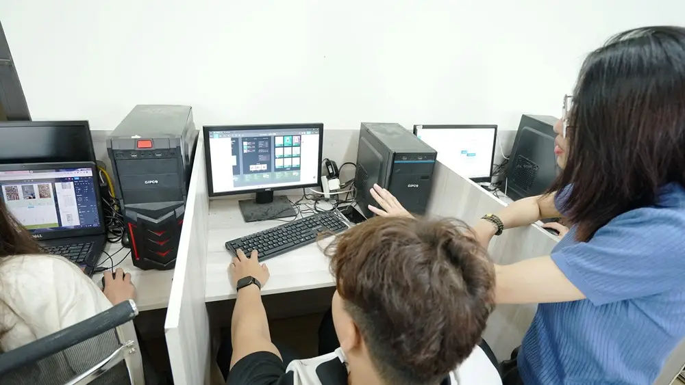 Ngành Thiết Kế Đồ Họa Là Gì? Tìm Hiểu Chi Tiết