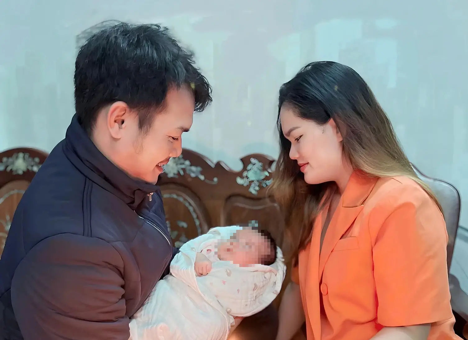 Nữ 35 Tuổi Nên Học Nghề Gì? Bí Quyết Chọn Nghề Phù Hợp