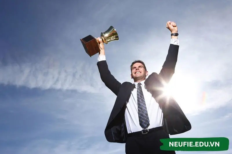 Nữ 40 tuổi nên học nghề gì