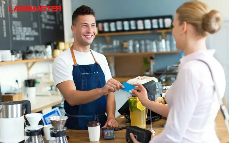 Sinh viên có nên đi làm thêm? Lợi ích, thách thức và kinh nghiệm