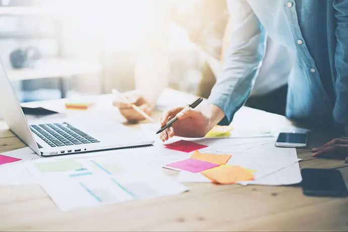 Triển vọng ngành Digital Marketing: Cơ hội và Thách thức