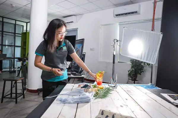 Tư Vấn Học Nghề Cho Nữ: Khám Phá Con Đường Sự Nghiệp Thành Công