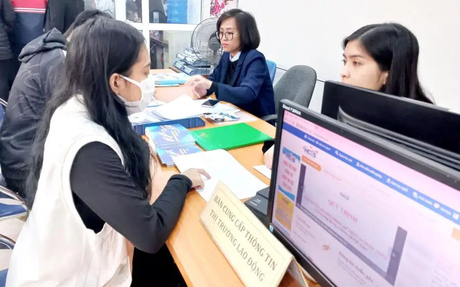 Tư Vấn Học Nghề Cho Nữ: Khám Phá Con Đường Sự Nghiệp Thành Công