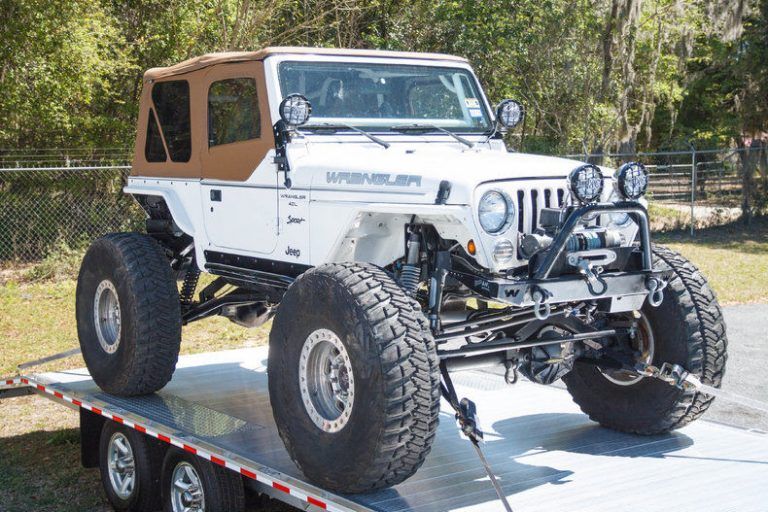 Rock crawler 1997 Jeep Wrangler for sale