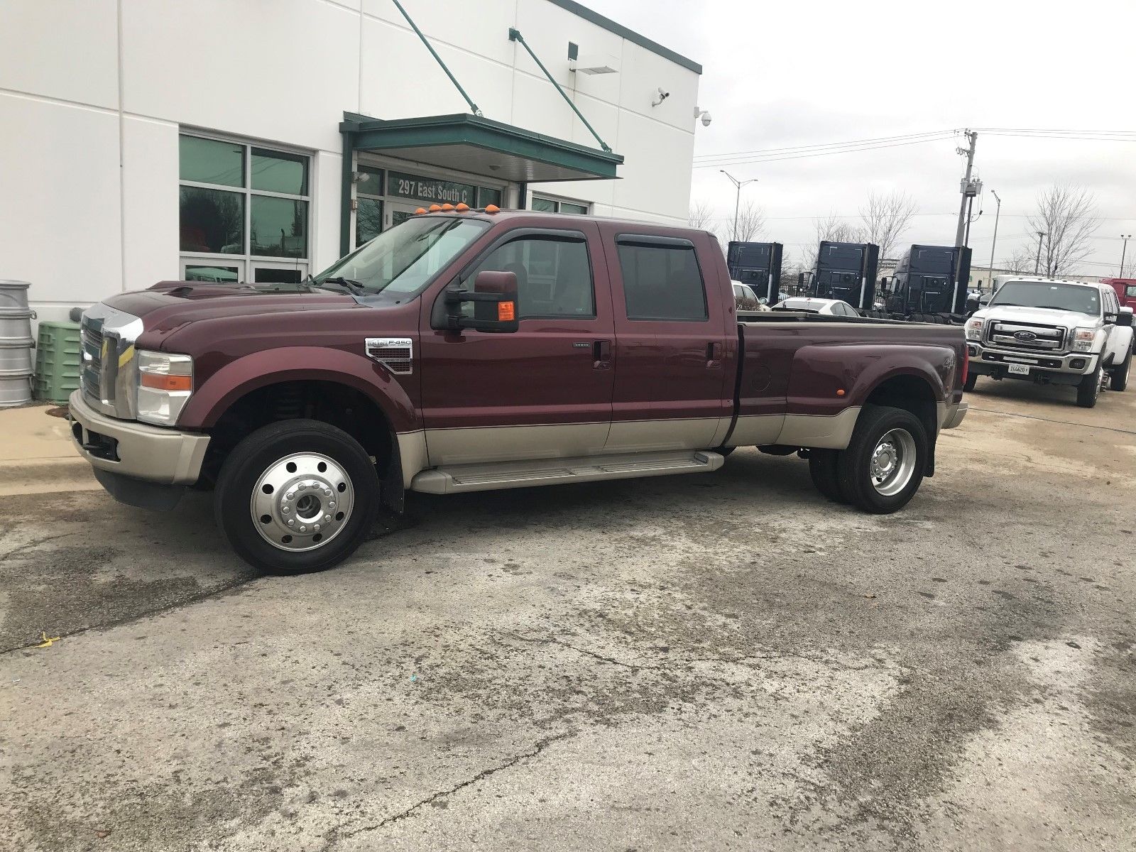 very clean 2010 Ford F 450 KING RANCH monster pickup for sale