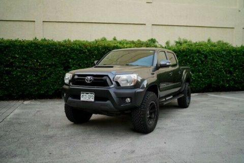 beautiful 2013 Toyota Tacoma Double CAB monster for sale