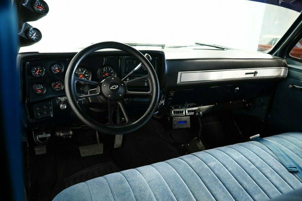 1984 Chevrolet K30 4×4 monster [Cummins power]