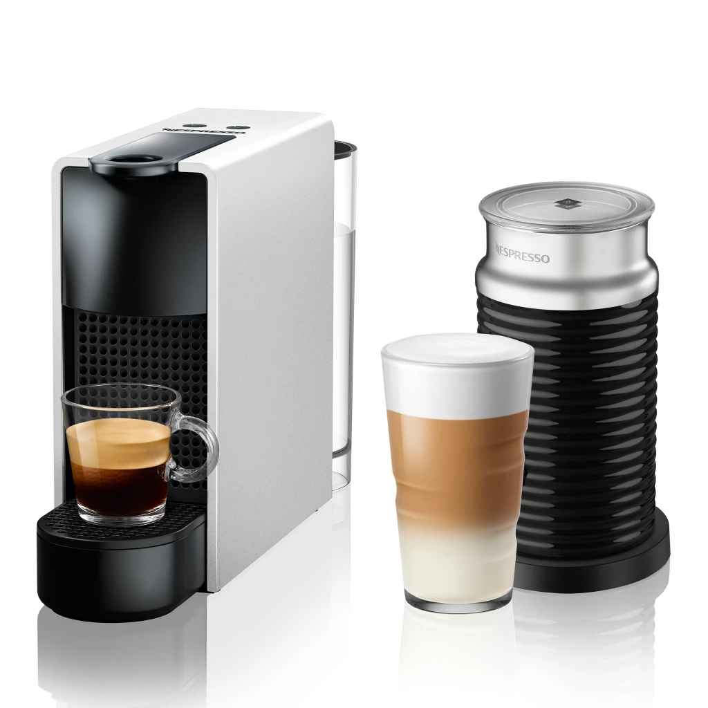 Nespresso Essenza Mini ホワイト A0C764A5-98B8-4270-B5DB-
