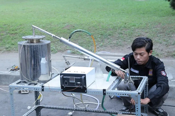 Inovasi Alat Sederhana Pengubah Sampah Plastik Menjadi Bahan Bakar