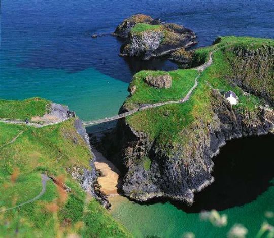Carrick a Rede Rope Bridge on the Causeway Coast