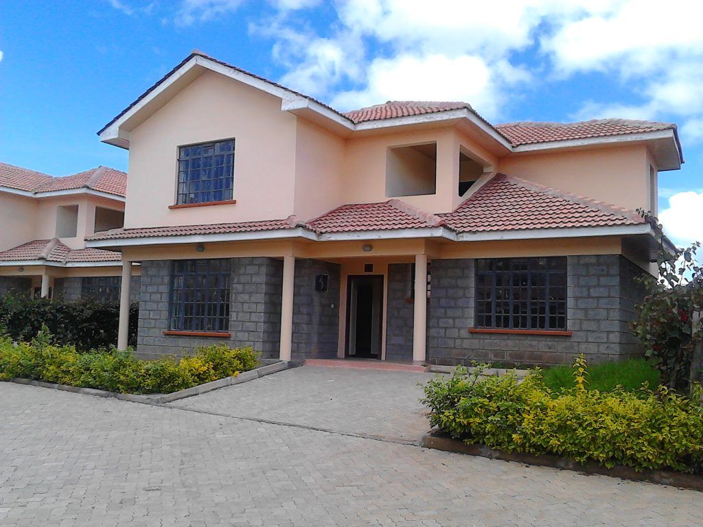 7 Bed Maisonette in Kiamumbi, Kiambu - photo 1 of 3