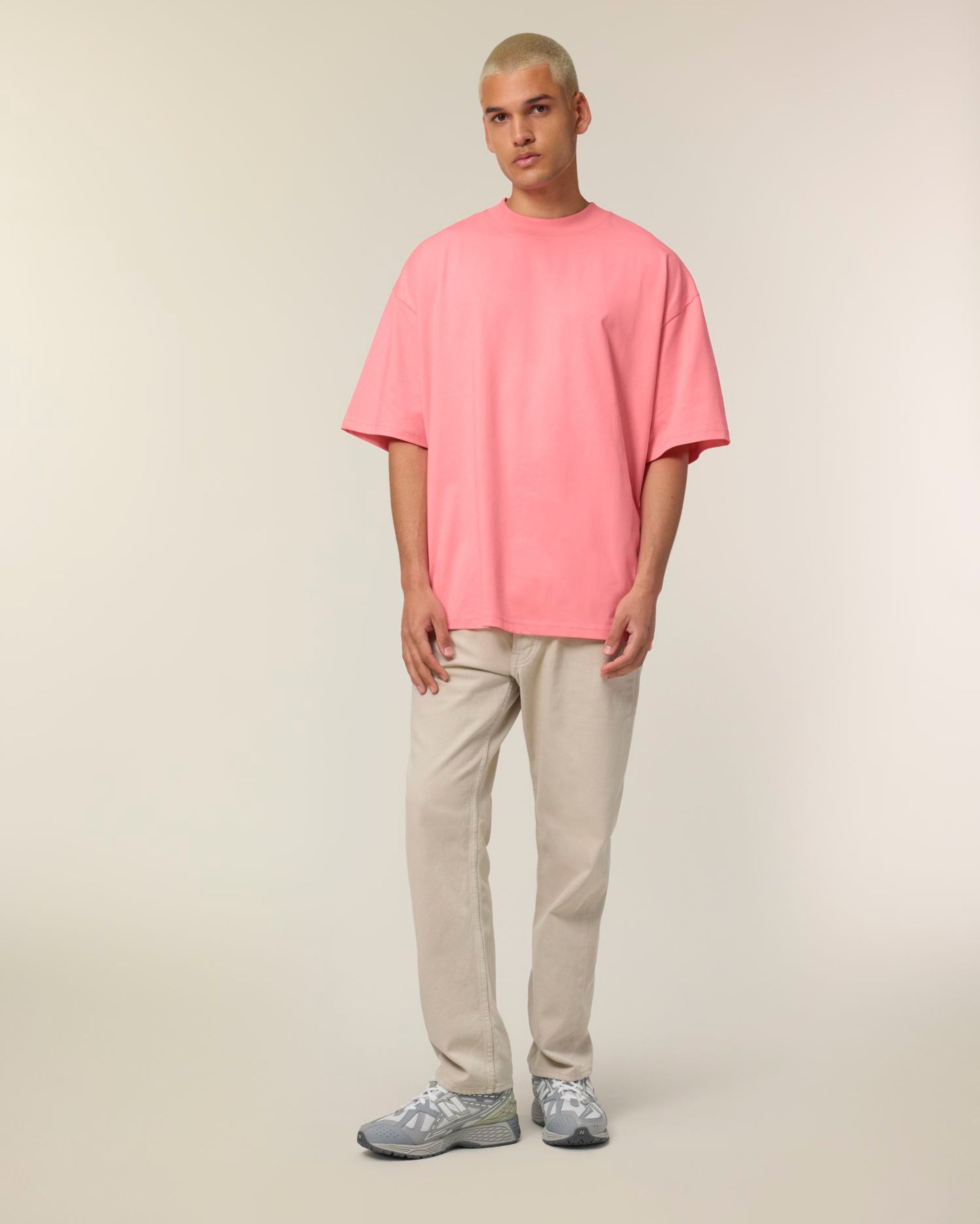 Stanley/Stella oversized tričko — Na postavě