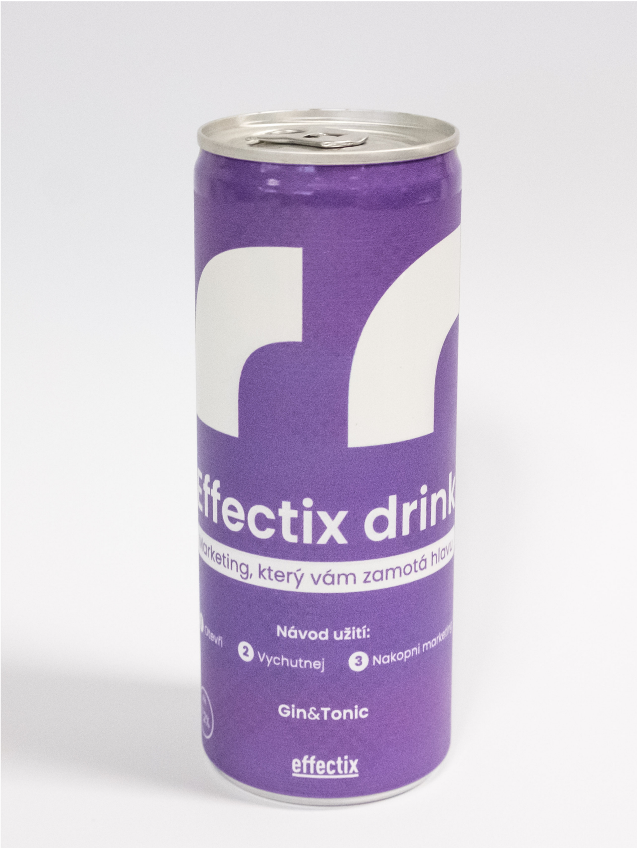 Plechovka s Gin&Tonic — Detail