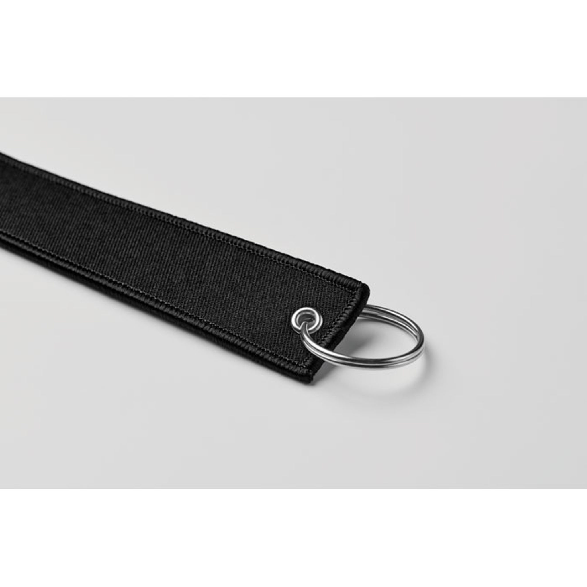Klíčenka s textilem z PET — Detail