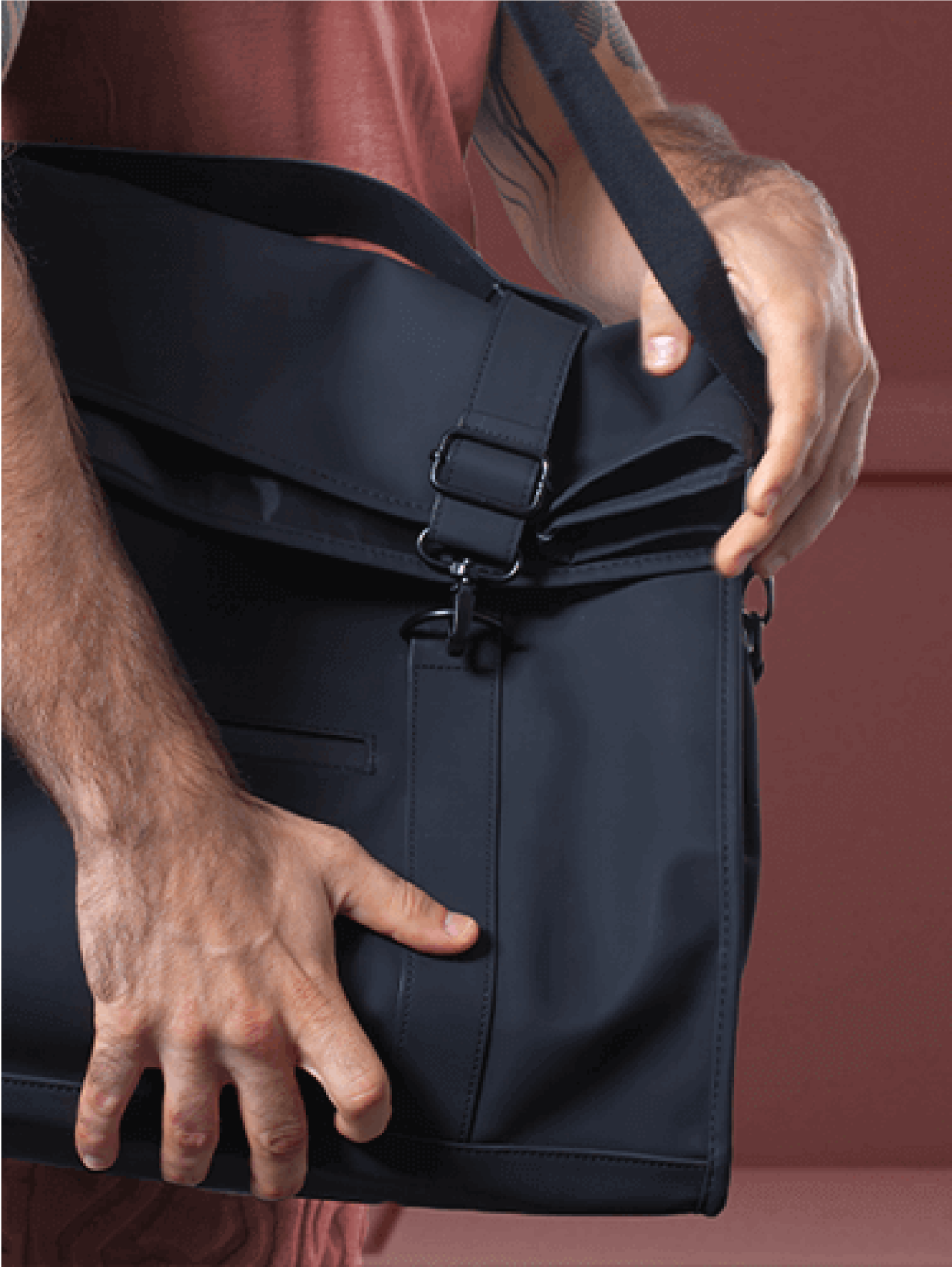 Nepromokavý duffel bag z PU — Detail