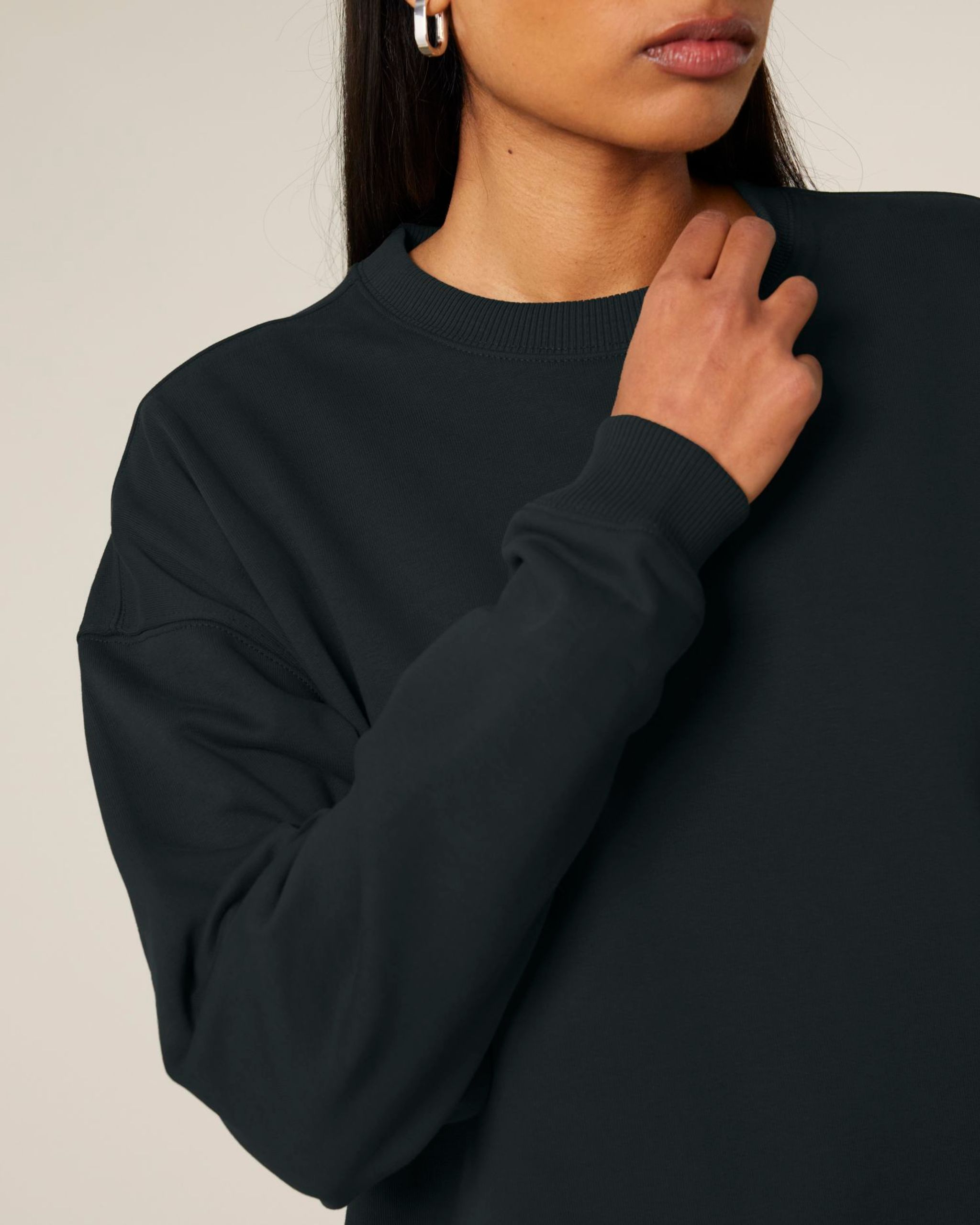 Unisex oversized mikina s kulatým výstřihem — Detail