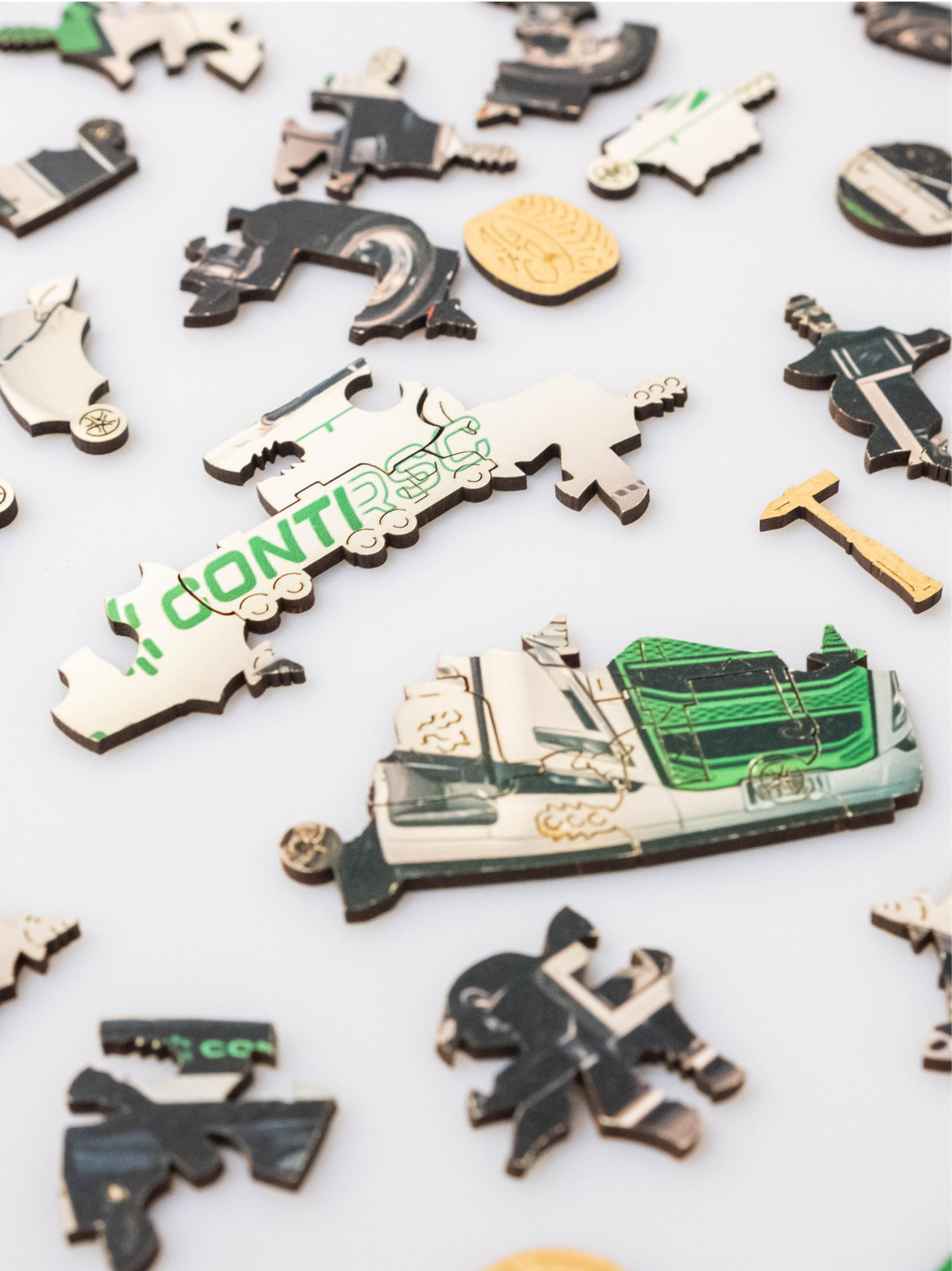 Dřevěné puzzle A4 — Detail