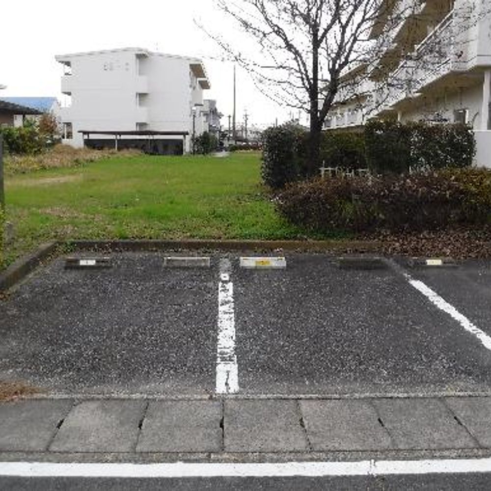 中野県営住宅駐車場:3
