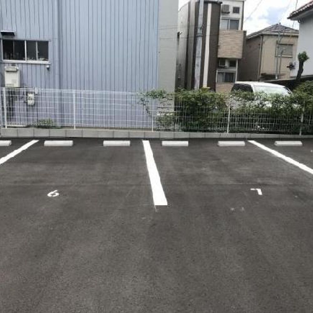 FK中村町楠30駐車場:3