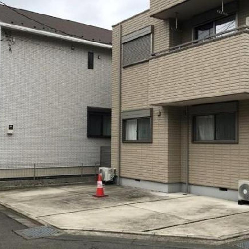 メゾンAtoo駐車場:0