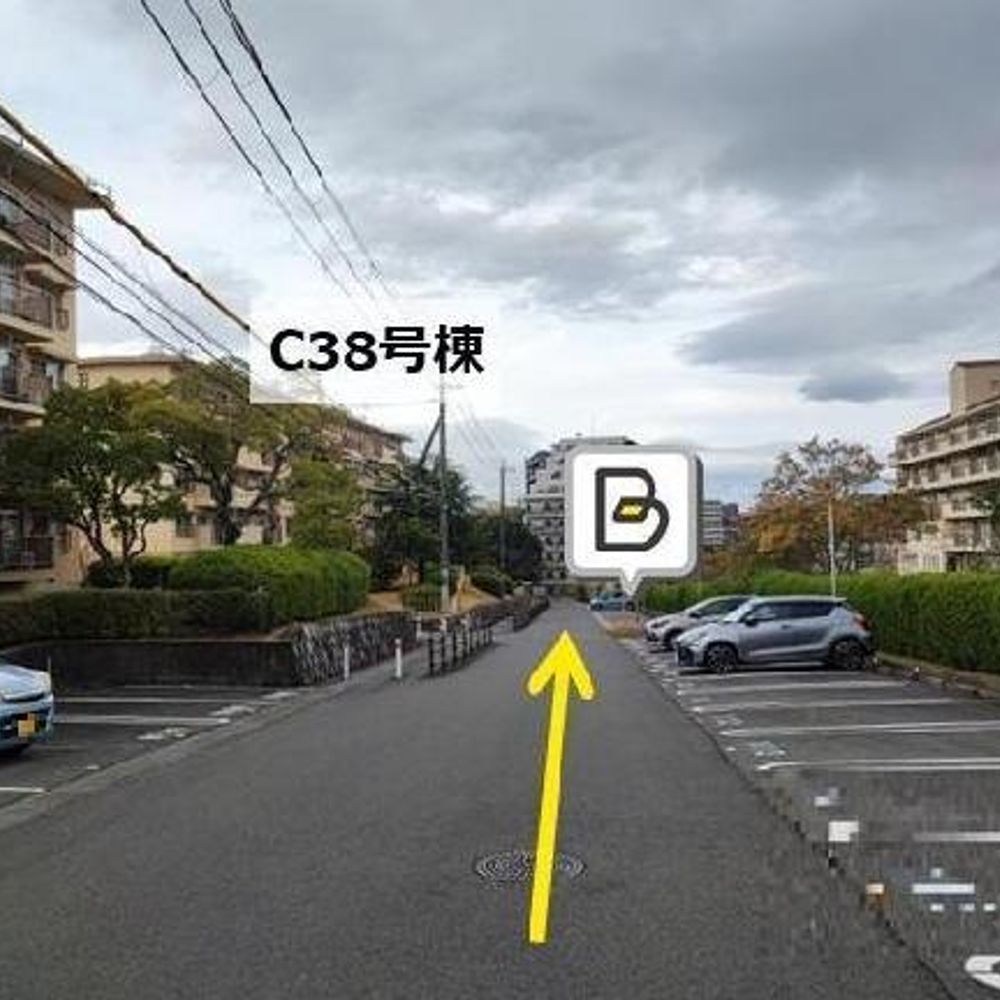 ＵＲ千里青山台団地駐車場:4