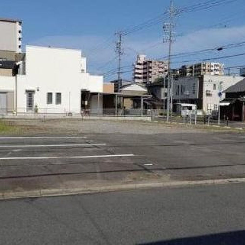 FK外新町1丁目30駐車場:2