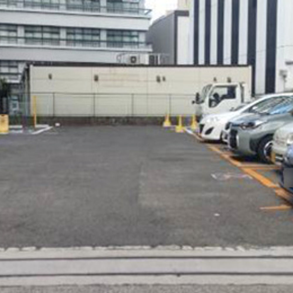 タイムズ 金山一丁目:0