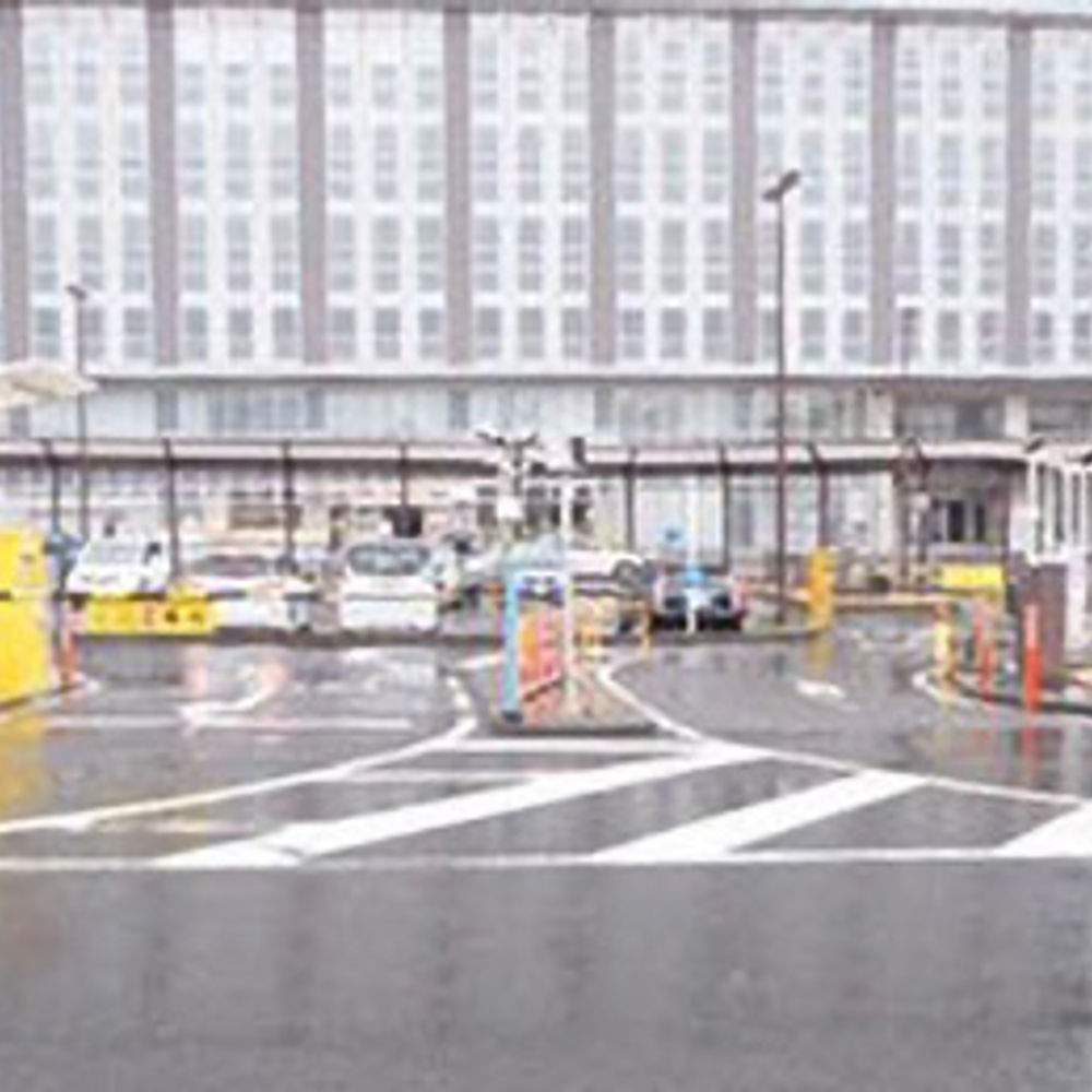 タイムズ 三島駅北口広場:0
