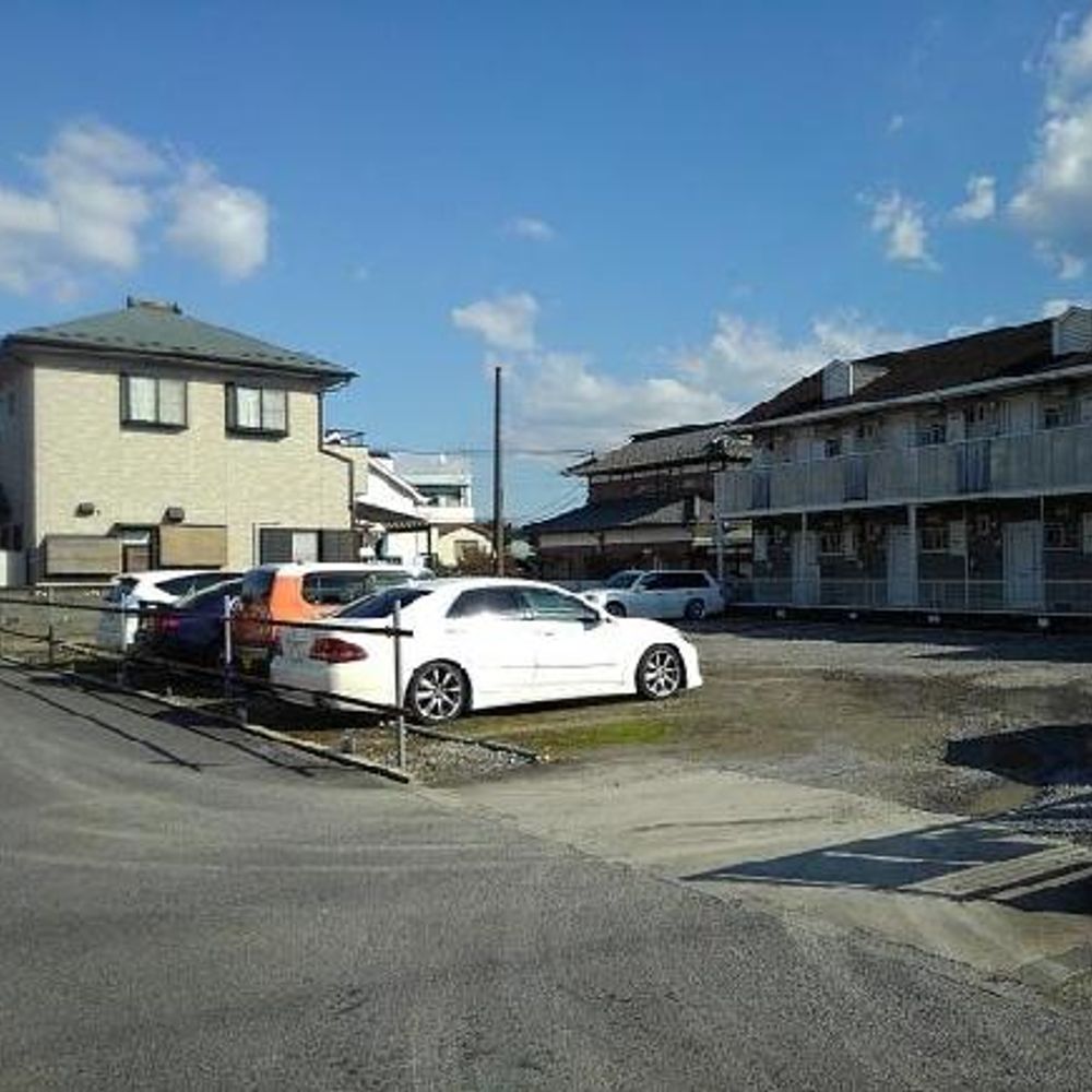 コンフォール駐車場:0