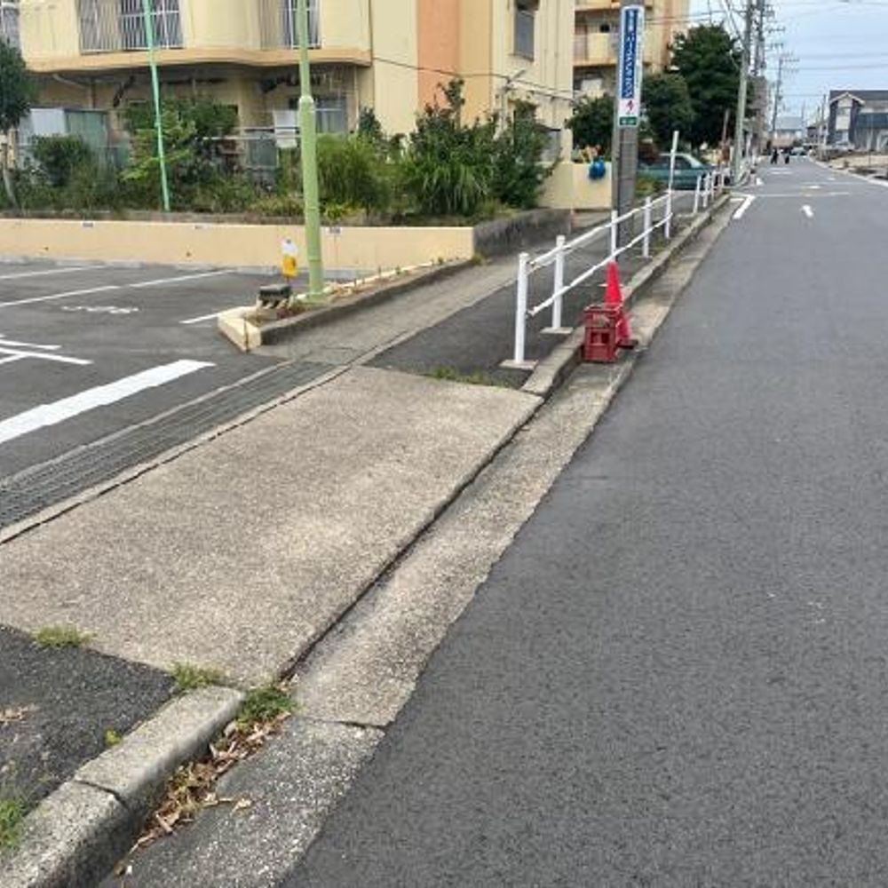 引山荘駐車場:3