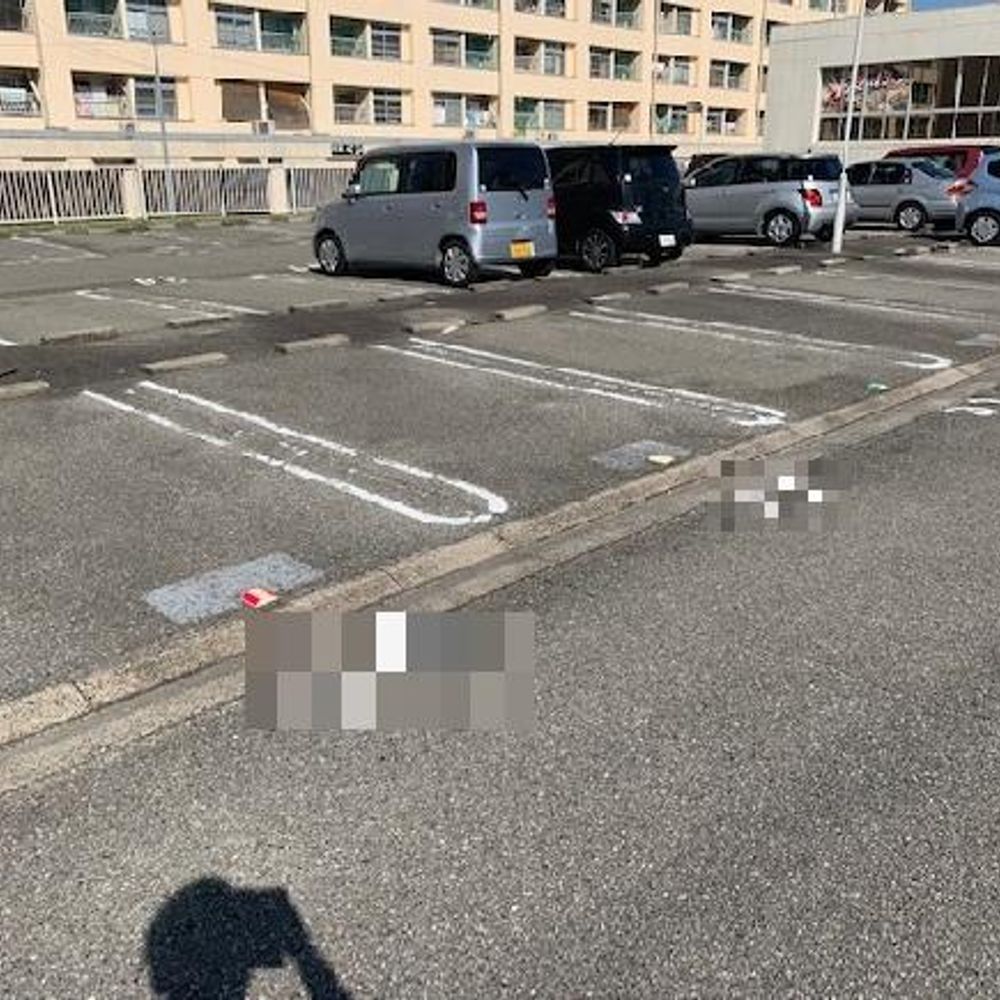 ＵＲ鈴蘭台第四団地駐車場:3