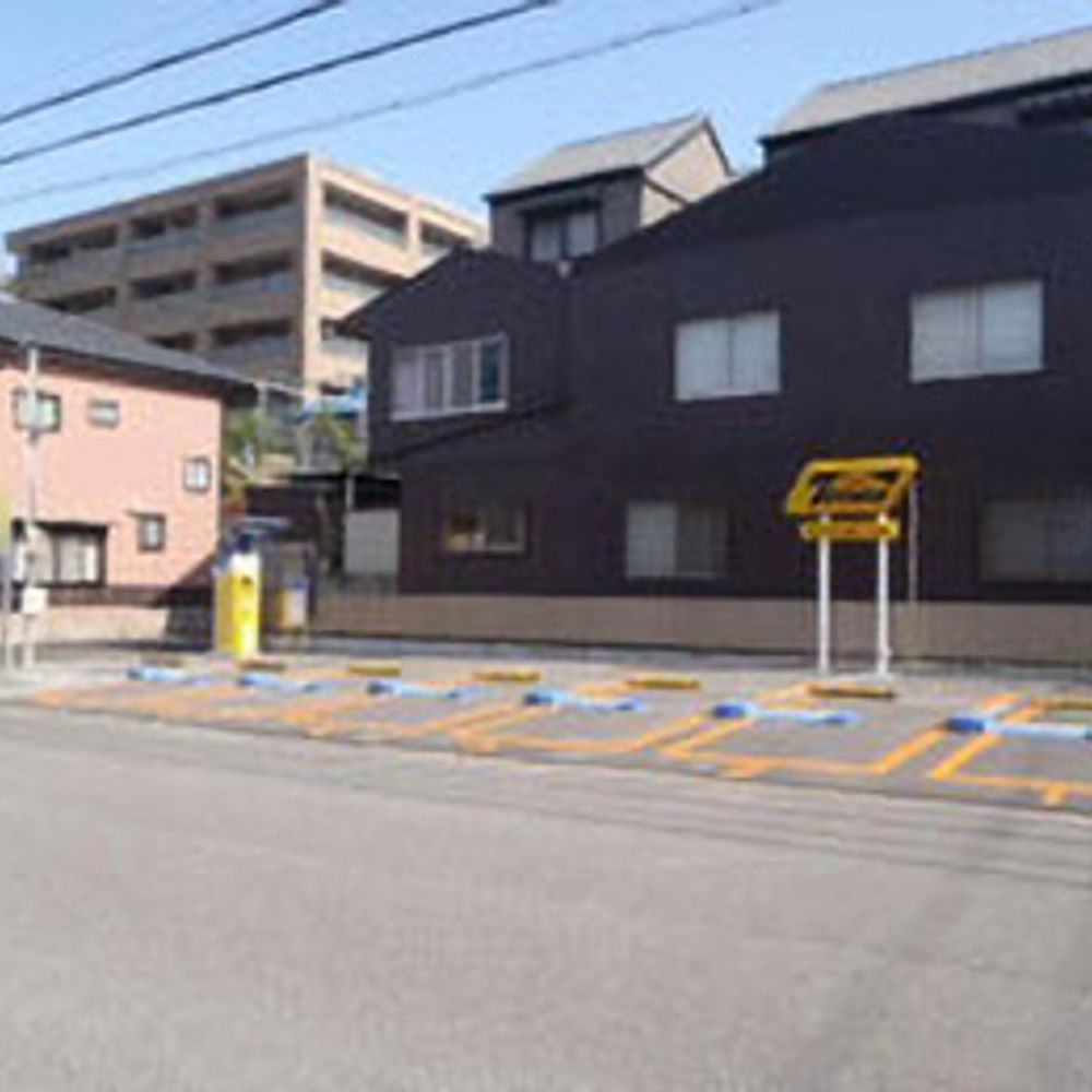タイムズ 六地蔵町1丁目第2:0