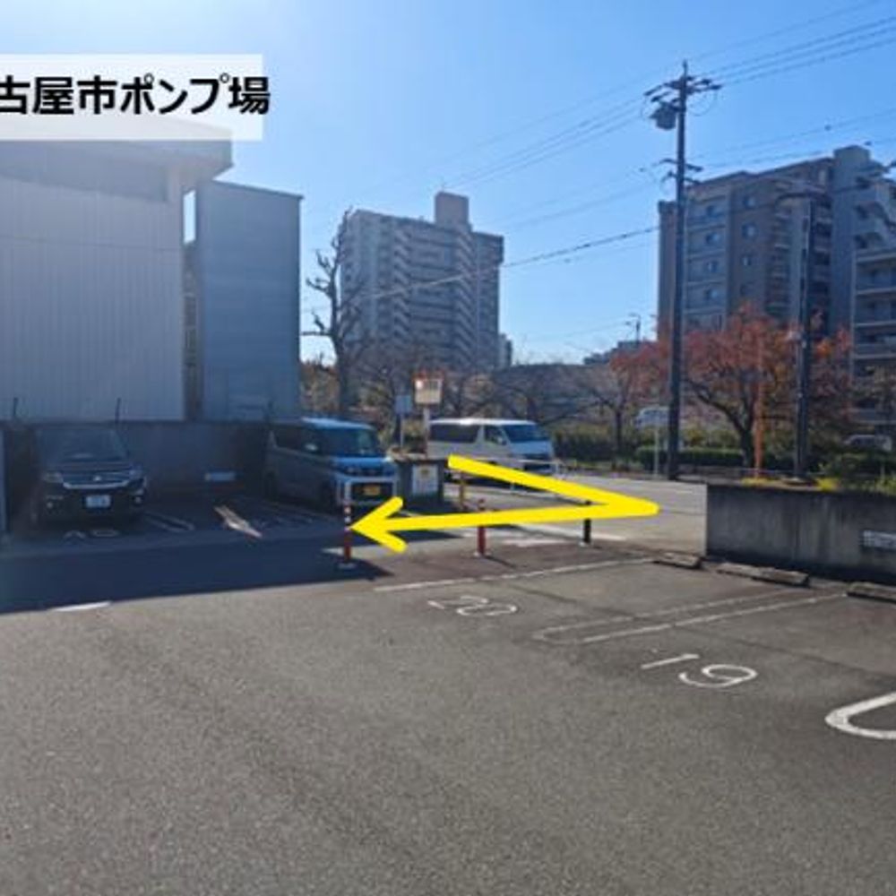 UR都市機構　牛巻団地駐車場:4
