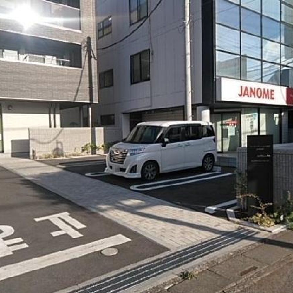 ガーデンフィール８番館駐車場:2