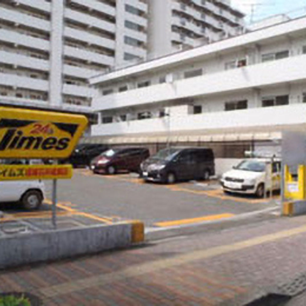 タイムズ 成城石井成瀬店:0