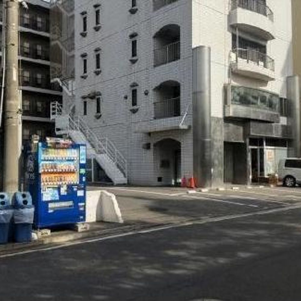 南部市場駅前駐車場:0
