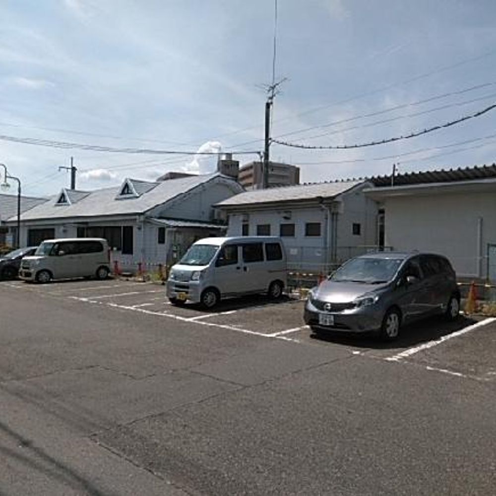 弥富駅月極駐車場:2