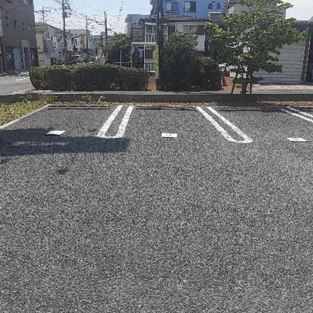 ドラッグセイムス草加北谷店駐車場:2