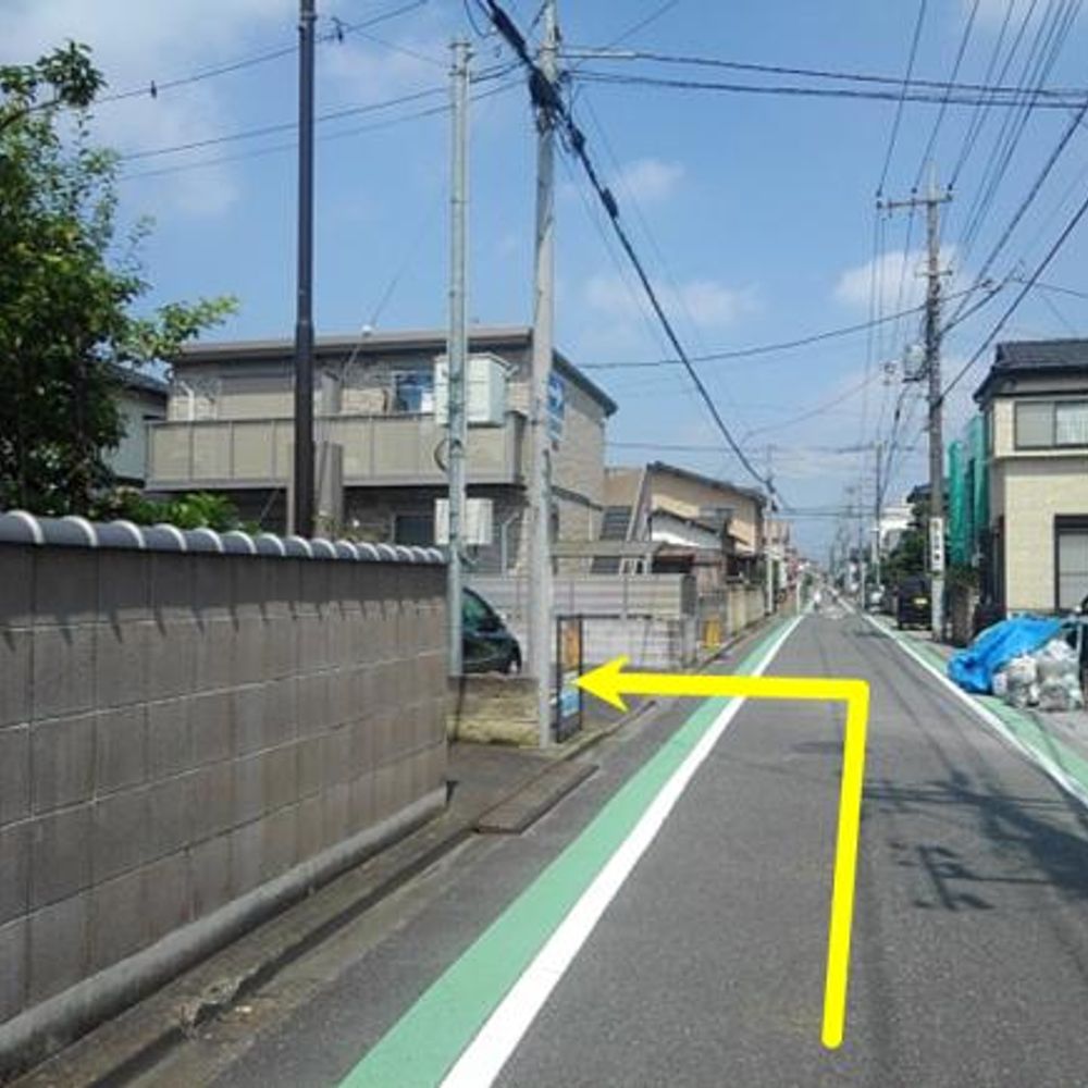 クローバーコート駐車場:2