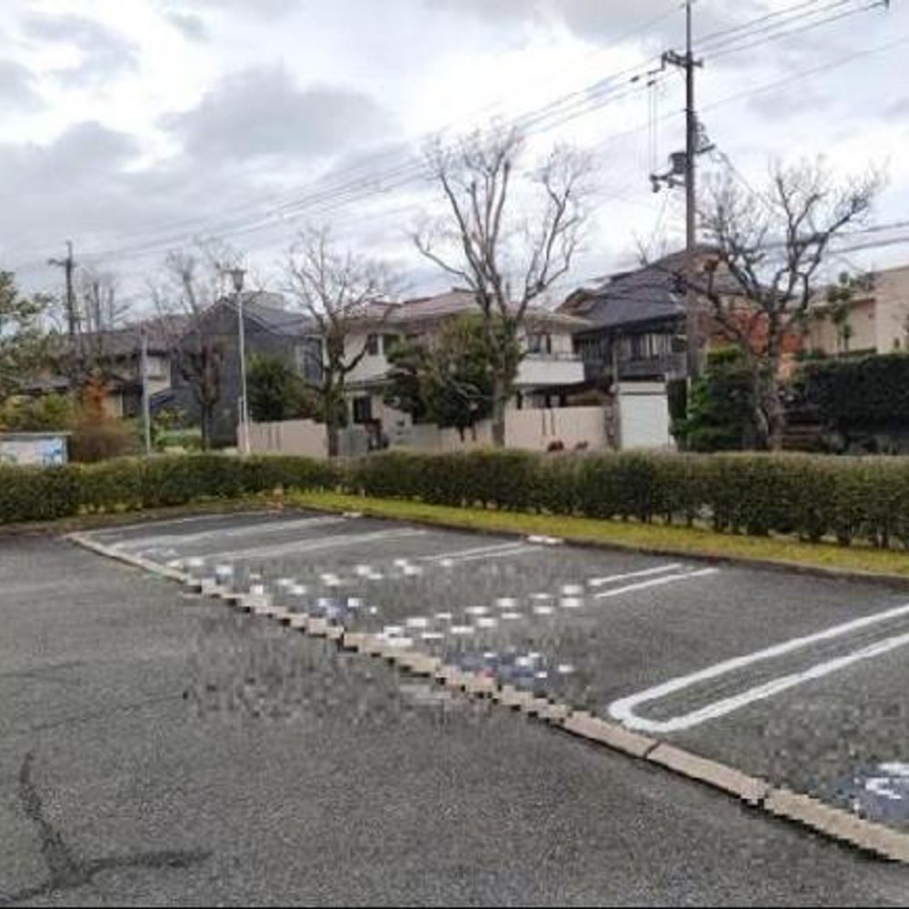 ＵＲ千里青山台団地駐車場:4