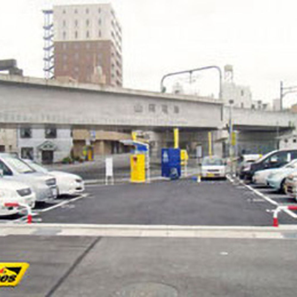 タイムズ 姫路駅西第7:0