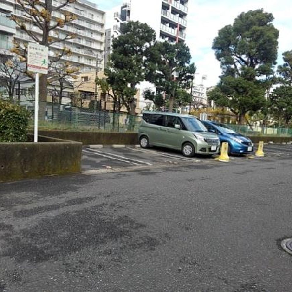川崎日進駐車場:0